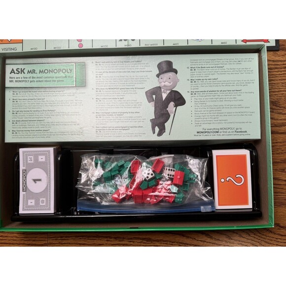 Monopoly Hasbro Gaming Fast-Dealing Property Trading Game‎  2014 - Picture 12 of 13